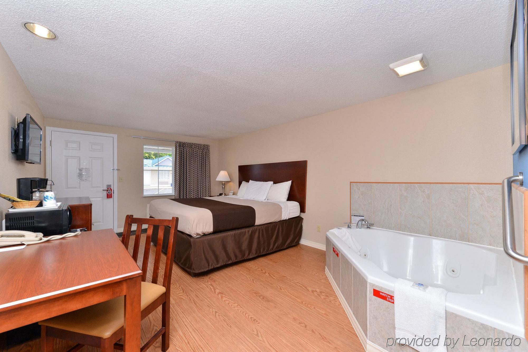 Americas Best Value Inn & Suites St Clairsville Wheeling St. Clairsville Luaran gambar