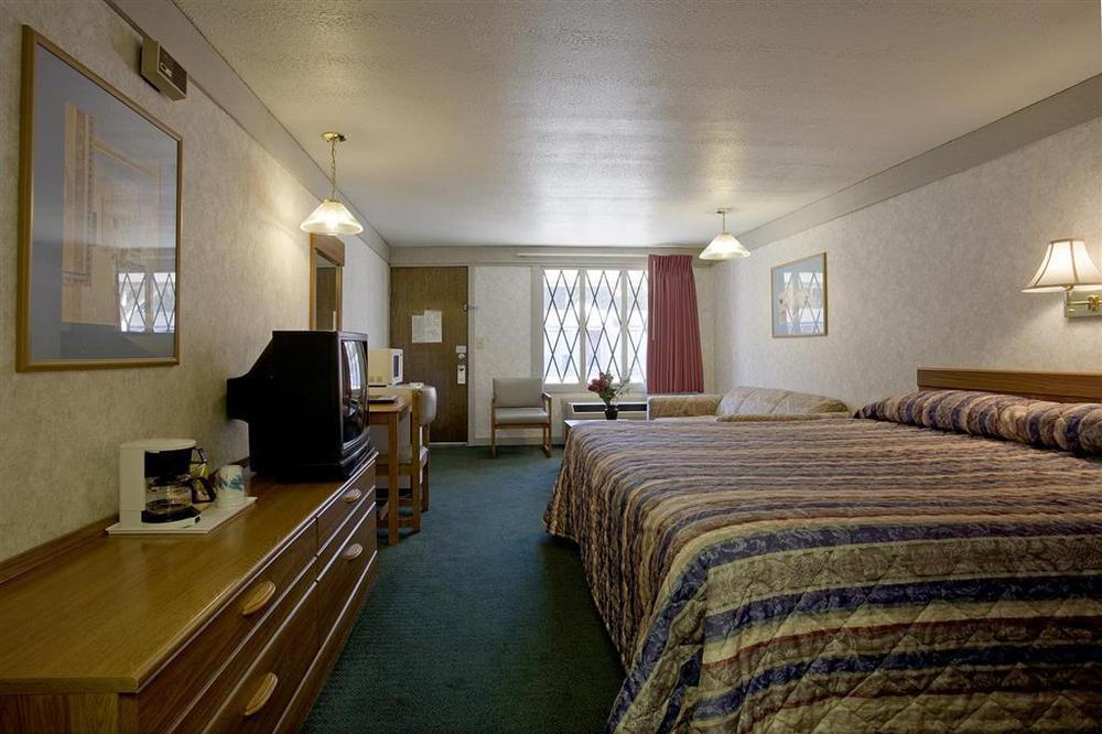 Americas Best Value Inn & Suites St Clairsville Wheeling St. Clairsville Bilik gambar